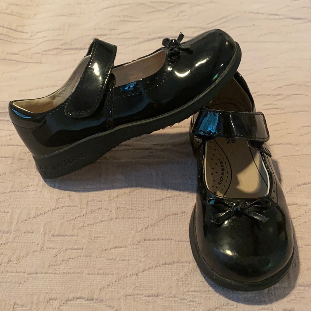 Pediped patent leather dress shoes